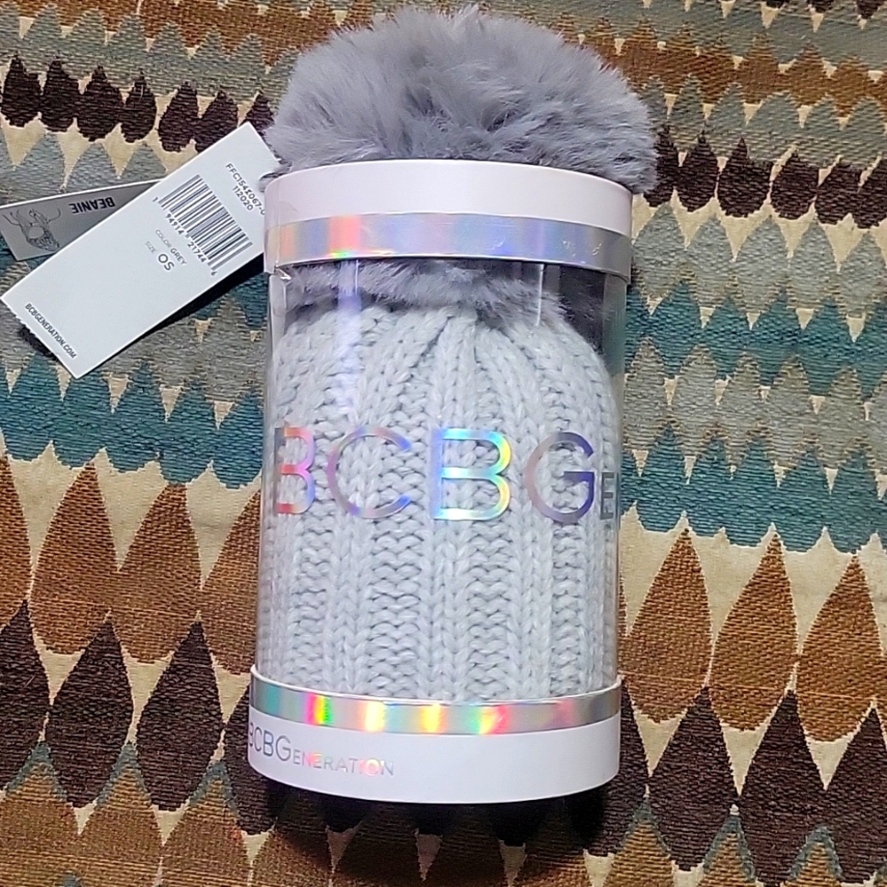 Pom beanie hat